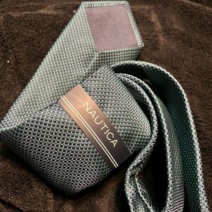 Nautica Green and Navy Tie